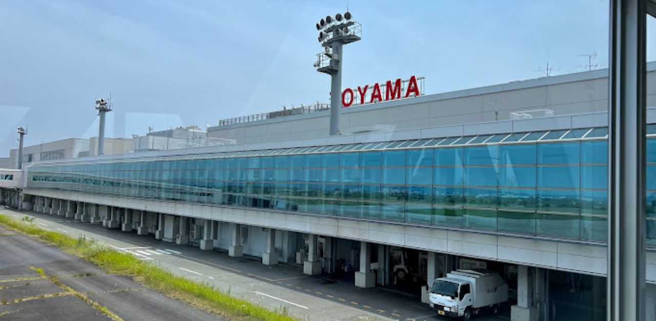 Toyama Airport